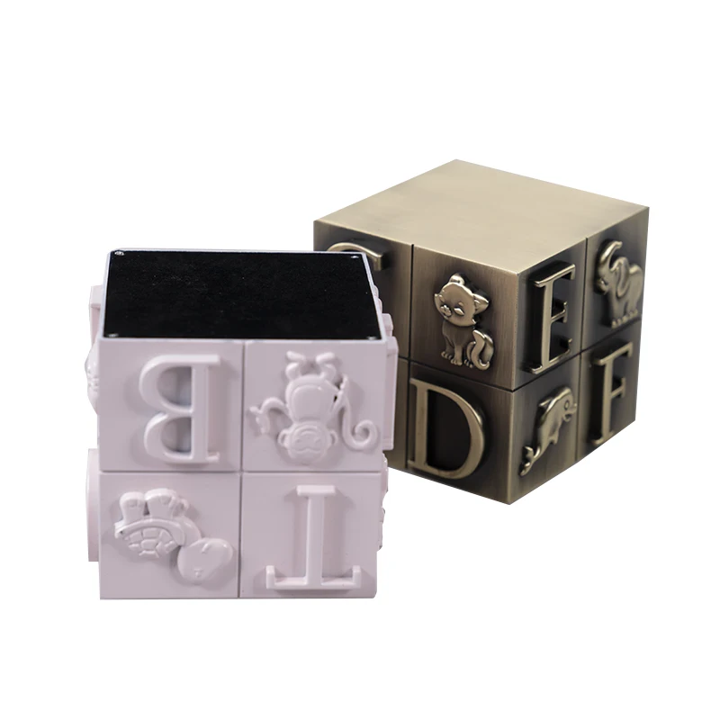

Wholesale Custom Luxurious Pet Funeral Products Copper Pet Urns