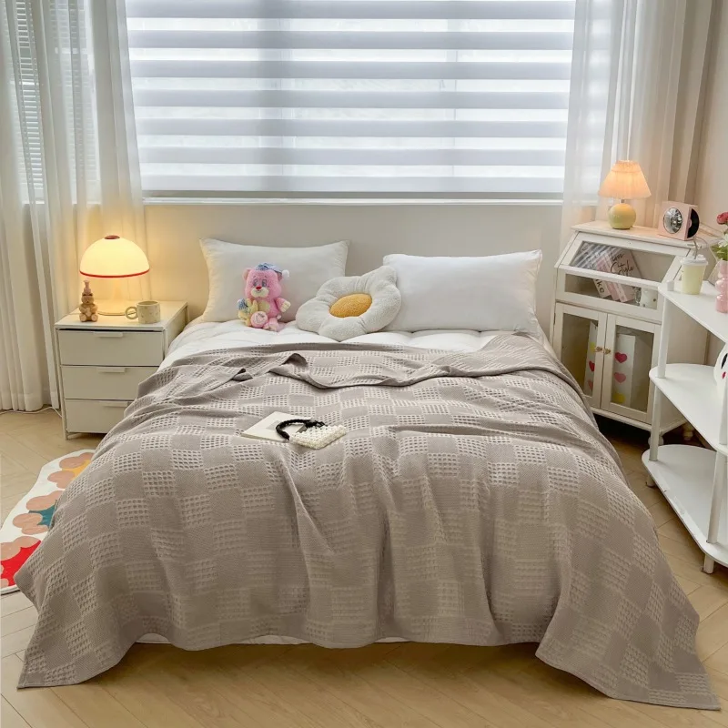 Picnic Blanket 100% Cotton Soft Breathable Thermal Skin-friendly Throw Blankets for Beds Living Room Home Decor for All-Season