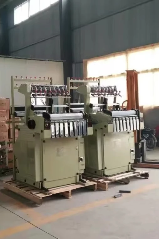 Bild 4: Sofagurt-Webmaschine, Webmaschine, Strickmaschine