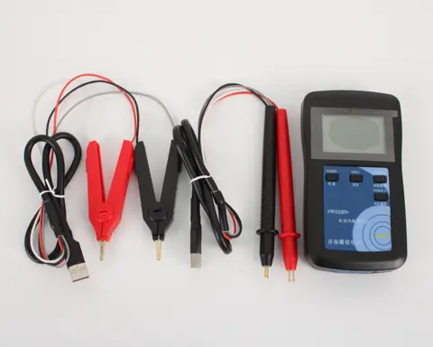YAOREA äkta tillverkare direktförsäljning Real fyrtrådig litiumbatteri intern resistanstester YR1030+ Polymeralkalinitet 10 best sales batteriets interna resistansmätare - №6