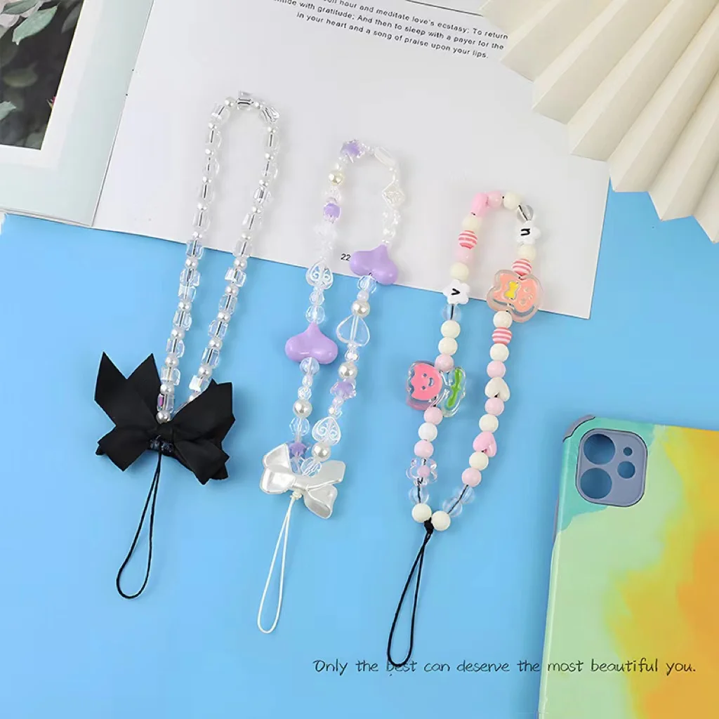 Ins Style Love Heart Mobile Phone Chain Short Girl Bead Chain Pendant Personality Pendant For Phone Safety Anti-lost