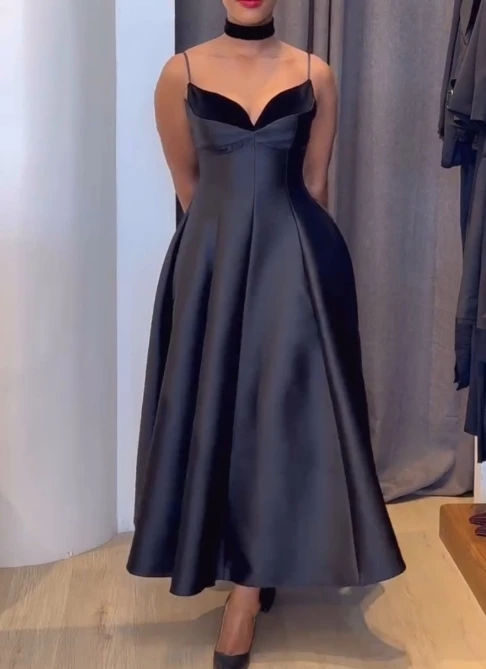 Damesjurk Sexy rugloze strapless fluwelen stiksels Dik satijnen korset Halter Vakantie Bruiloft A-lijn geplooide midi lange jurk