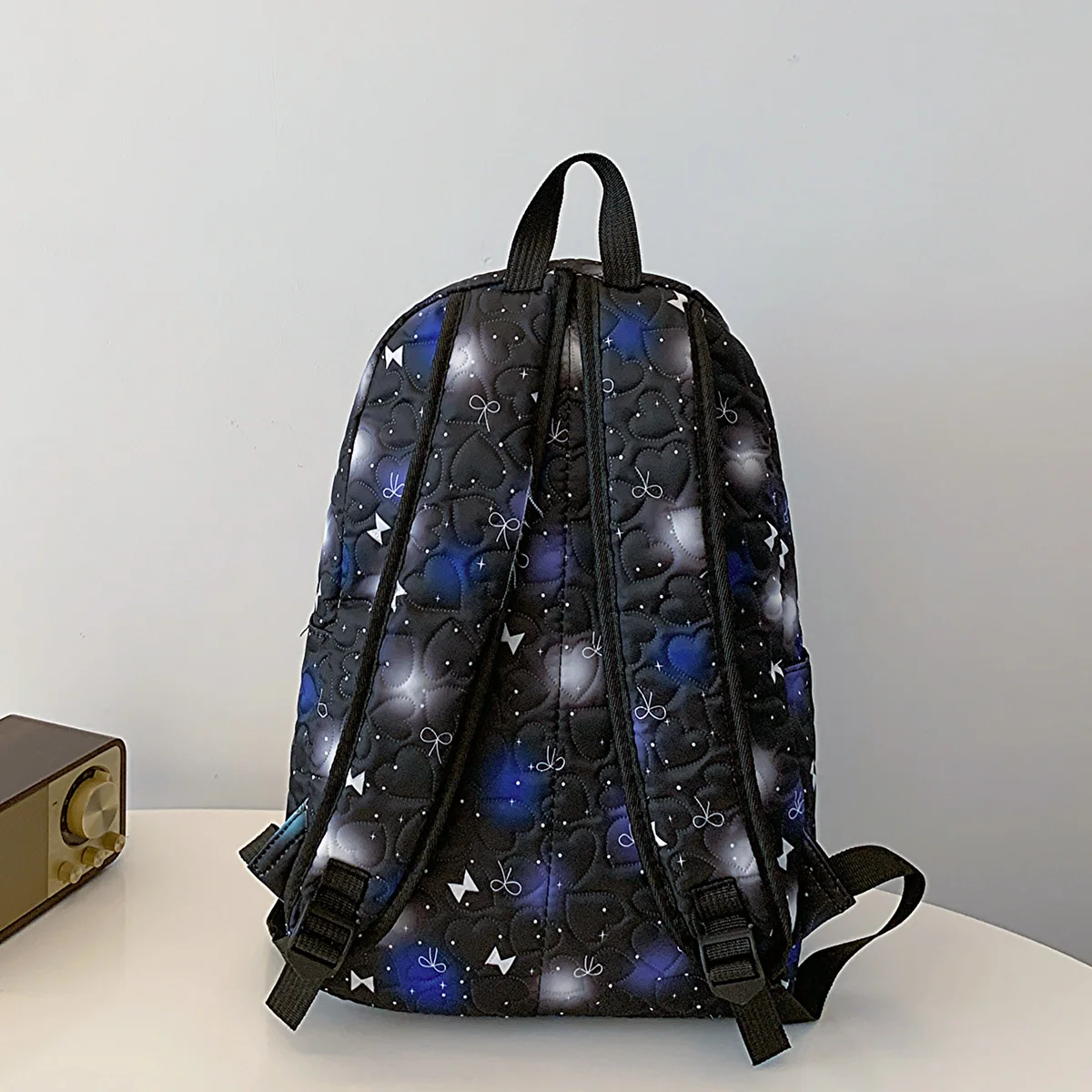 Bump Zipper Closure Fashion Backpack