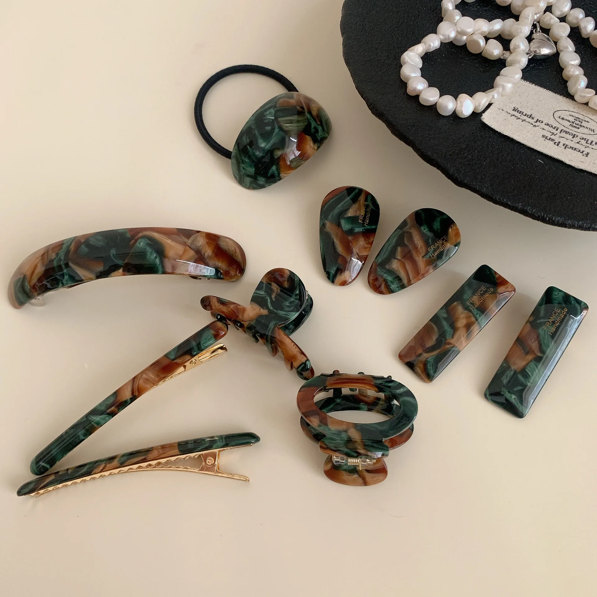 

Retro Geometric Design Green Coffee Mix Colorful Spring Clip Simple Acetate Low Tail Hair Rope Side Clip Hair Accessories