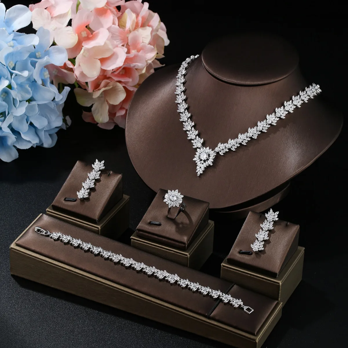 4-piece bride necklace, earrings, rings, 3A zircon wedding jewelry, European and American wedding jewelry set accessories