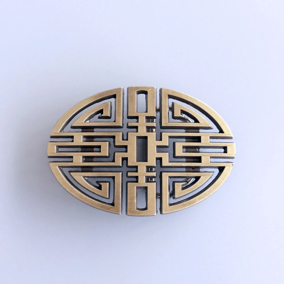 

Cut Out Vintage Bronze Plated Lucky Knot Oval Belt Buckle BUCKLE-CH005AB