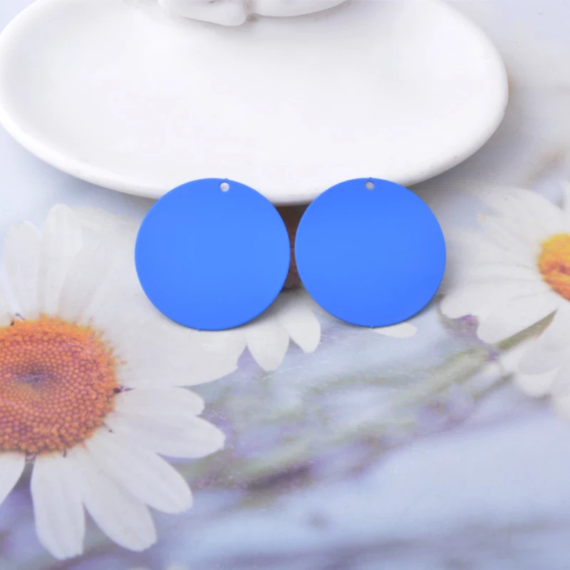 10 Stück AB9257 30mm Runde Anhänger aus Eisen, mehrfarbig lackiert, für DIY-Schmuckherstellung – Detail 10