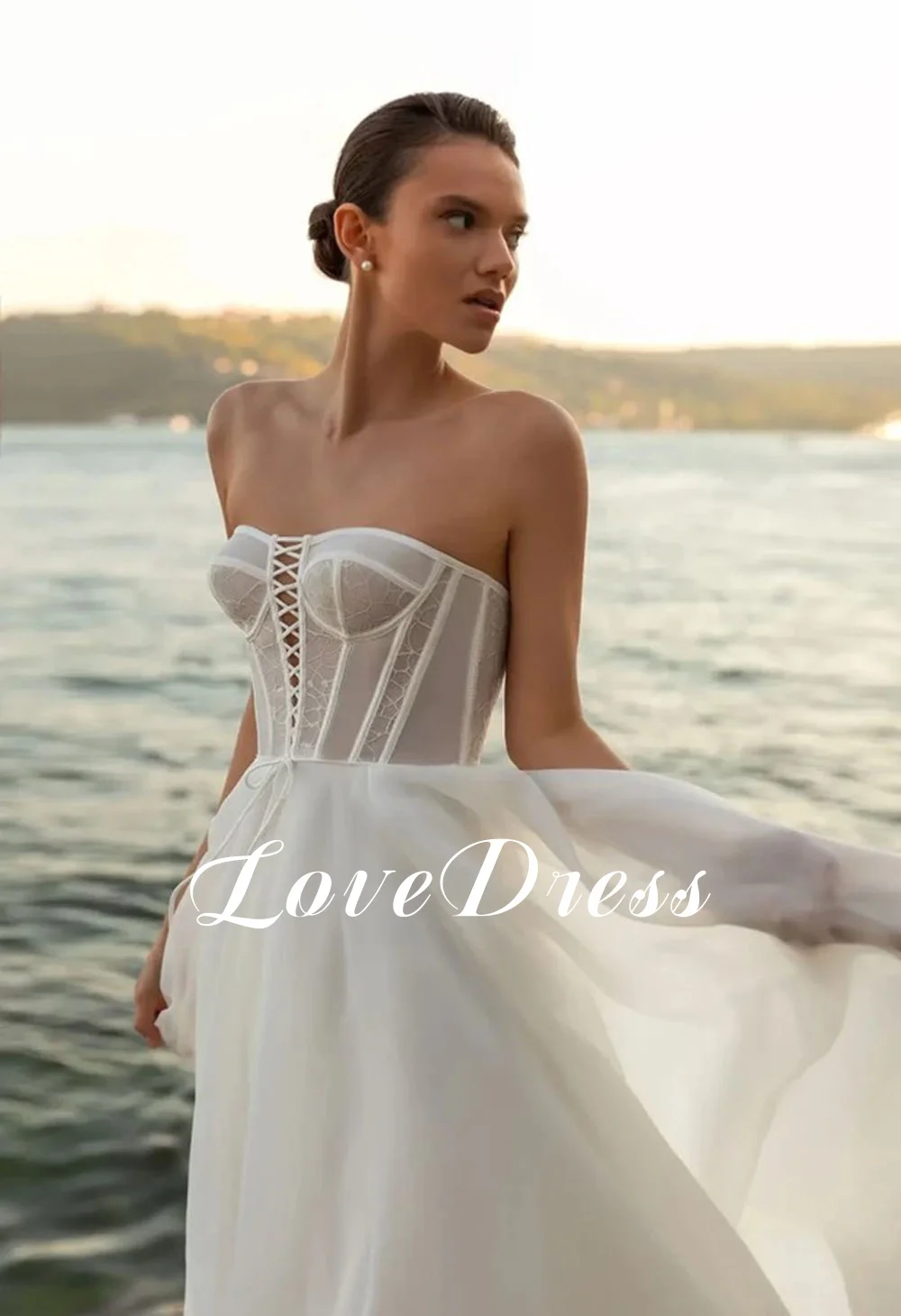 Sexy Sweetheart White Wedding Dresses For Women Sleeveless A-Line Organza Satin Beach Backless Bride Gowns Train Robe de mariée