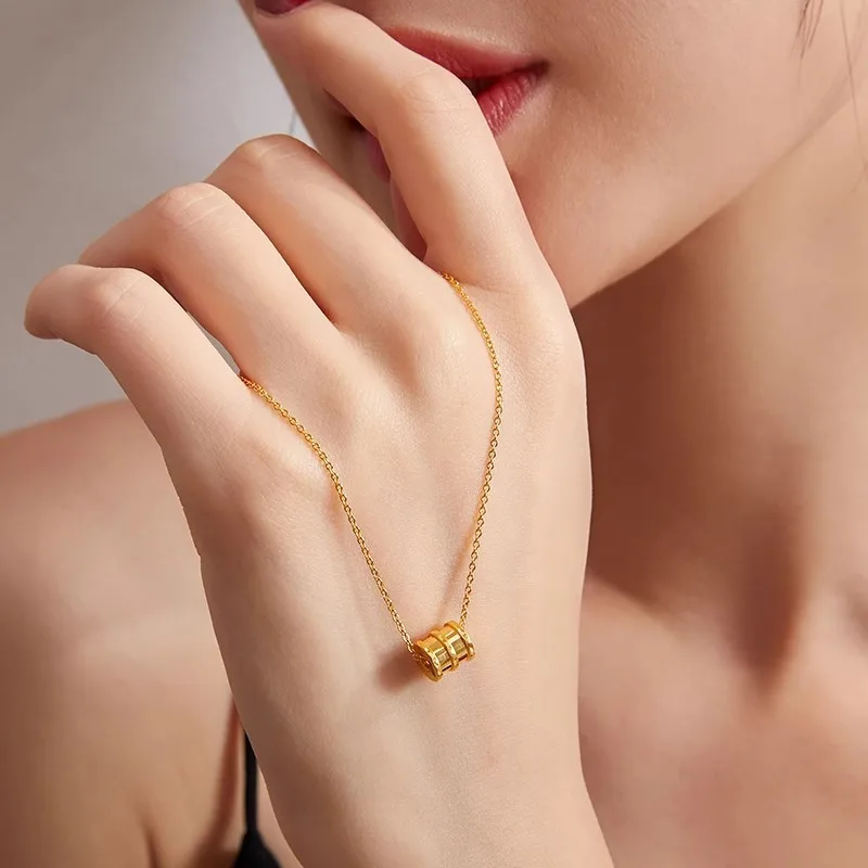 Real 18K Gold Cylinder Pendant for Woman Luxury AU750 Pendant Necklace Fine Jewelry High-quality Banquet Gift