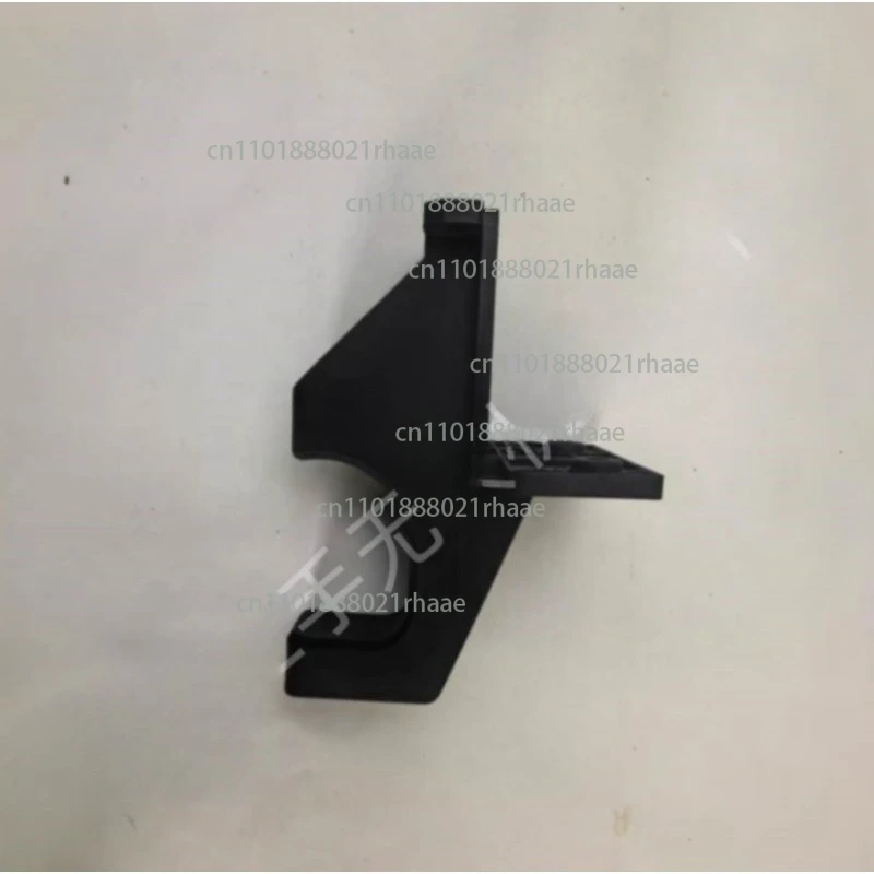 

T16/T20] Front frame arm fixture (left)/1 piece