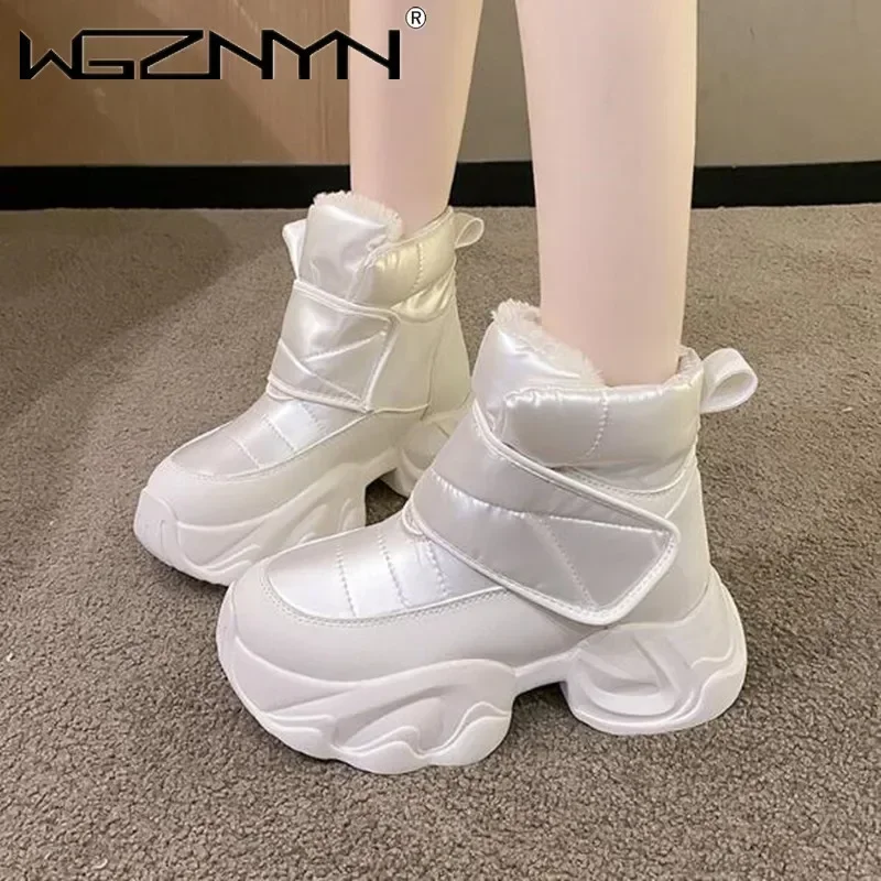 2024 Women Boots High Heels Australia Boots-Women 7CM Clogs Platform Plush Round Toe Shoes Winter Designer Footwear Snow Boot