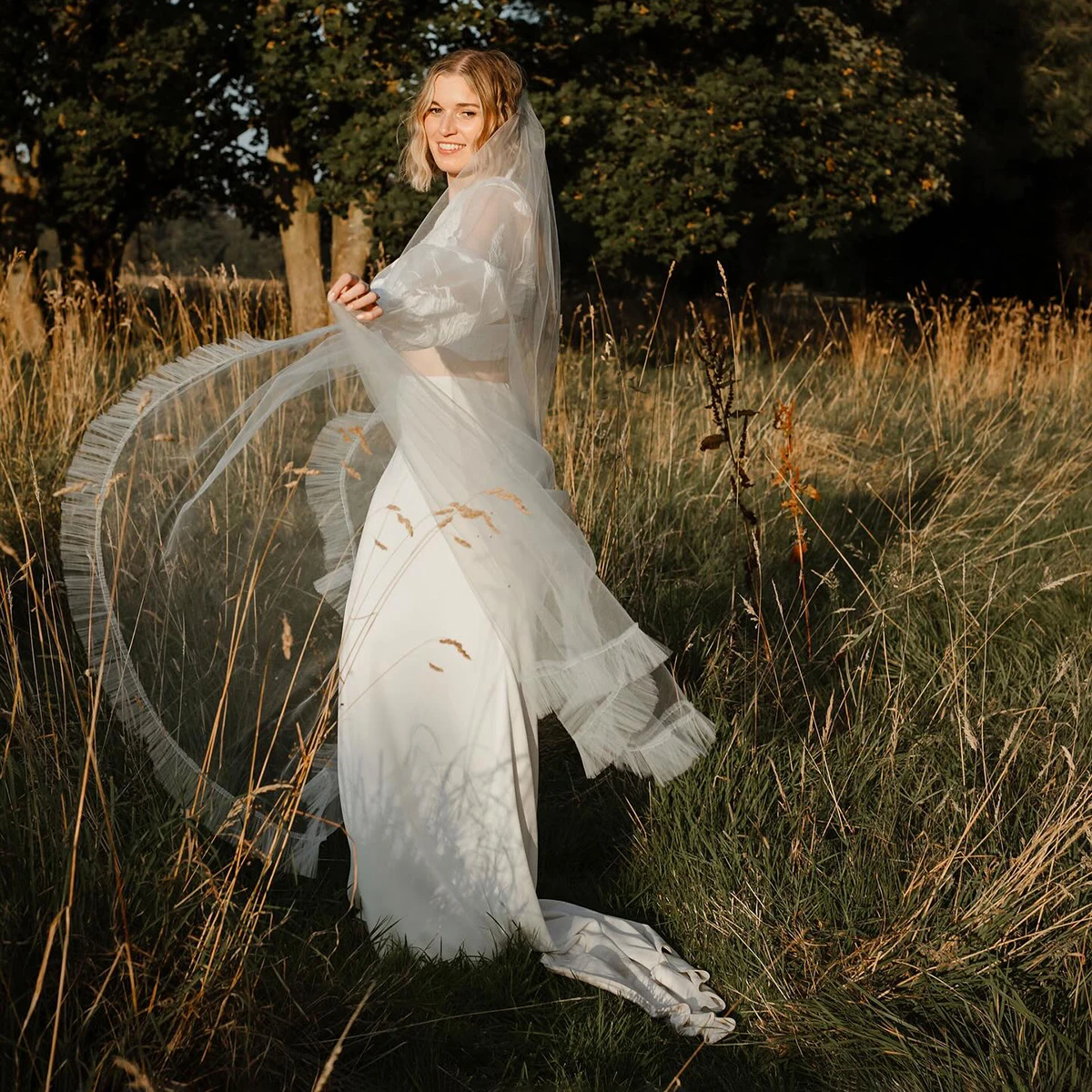 Voile de mariage en tulle à ourlet à volants avec fard à joues, personnalisé, une couche, voile de mariage en maille ivoire de 2 mètres de long avec peigne