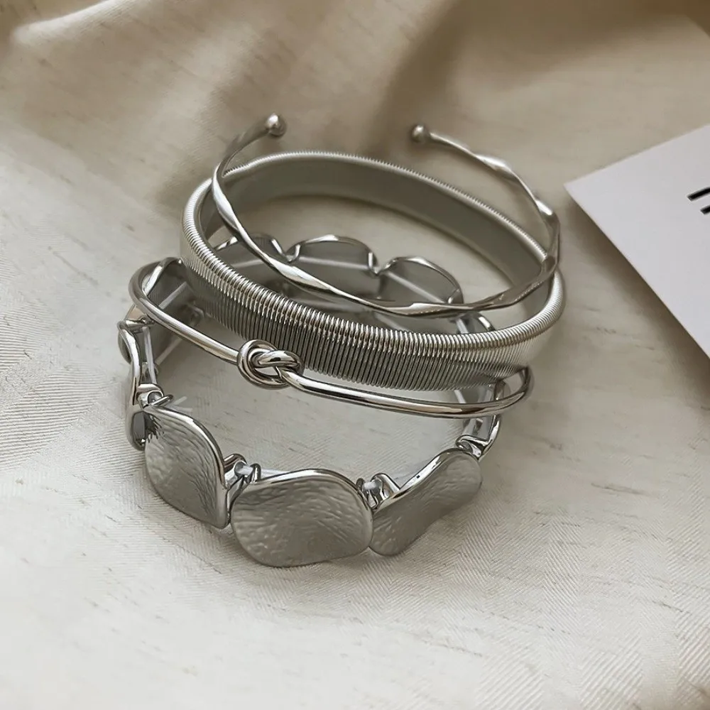 4Pcs/Set Exaggerated Wide Multilayer Bangles Round Metal Irregular Bracelet Set Boho Gold Silver Retro Hand Ring Gift