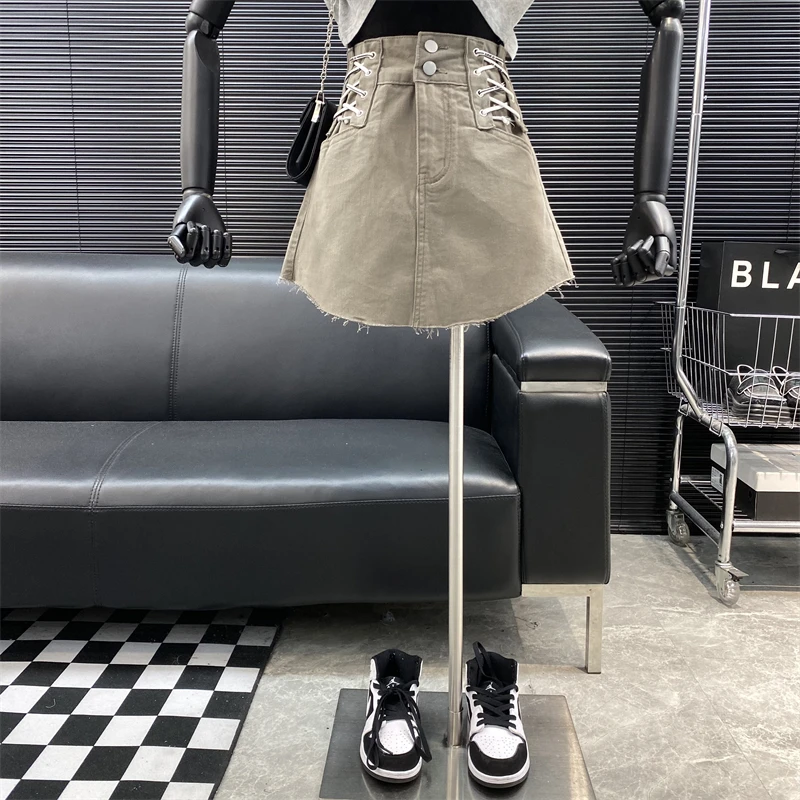 

New 2022 fashion Designer new style Famous brand Drawcord design Bandage High waist skirt Versatile A-line denim skirt