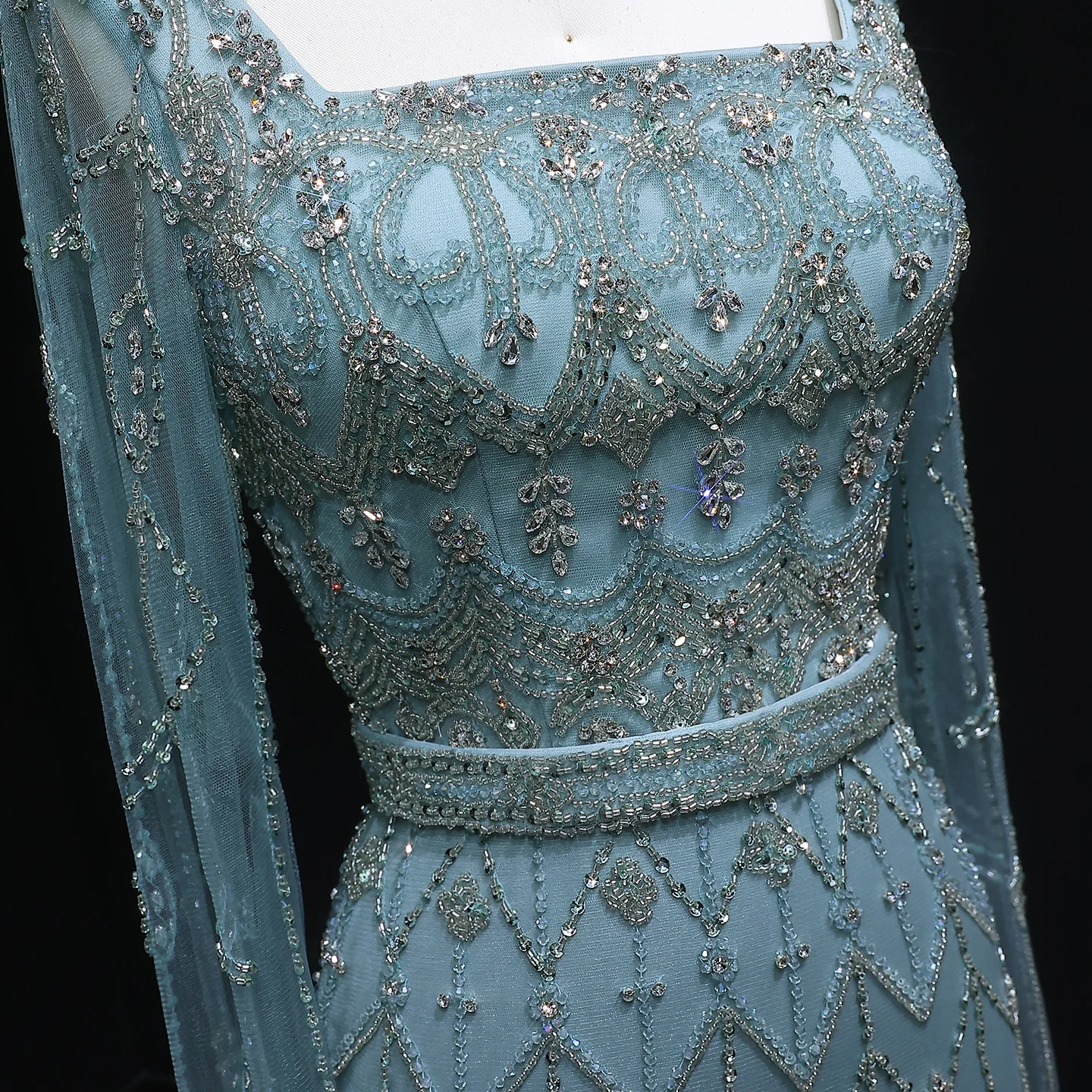 Sharon Said Luxuriöses Kristallrosa Quadratisches Abendkleid mit Cape-Ärmeln, Türkis, Arabische Damen Hochzeitsfeierkleider SS089, Anpassbar – Detail 8