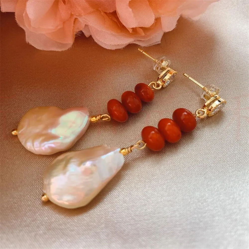 Natural Freshwater Pearl Red coral bead Earrings Dangle Meisje  Dangling Women Beaded Gold
