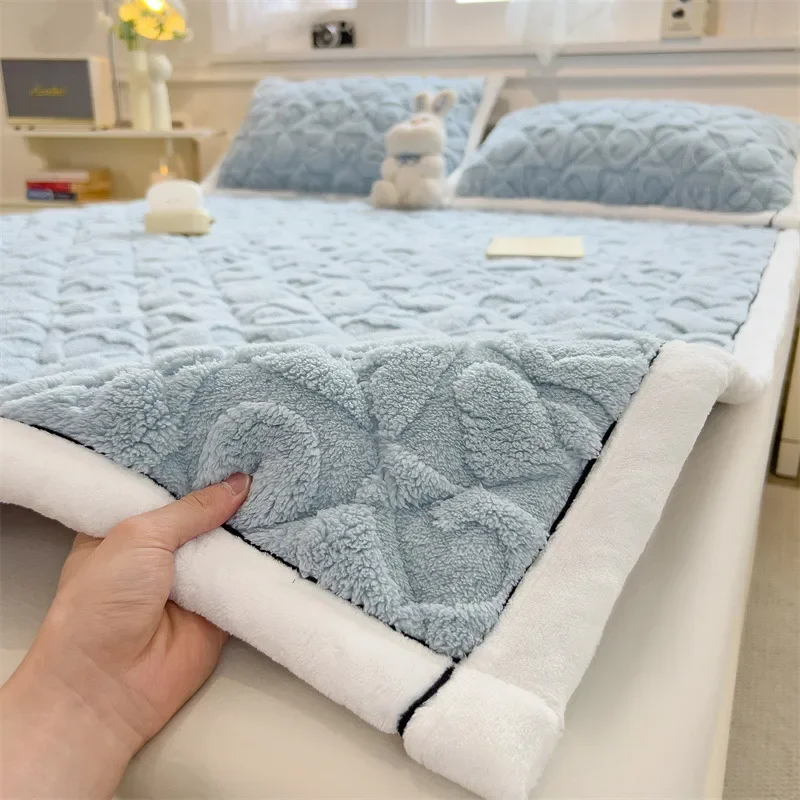 

Winter Warm Mattress Toppers Dormitory Single Bed Soft Foldable Thin Pad Thickened Washable Bed Sheet Bedspread Mattress Cover