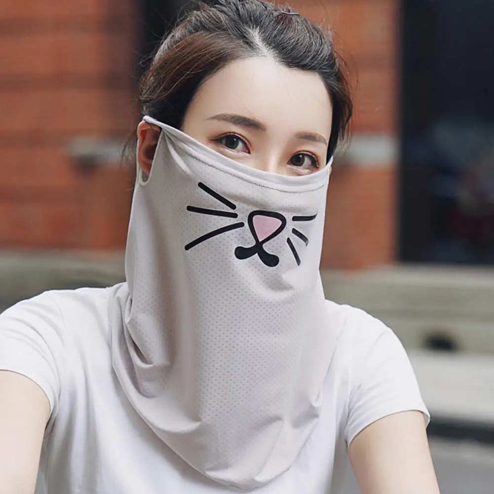 Face Cover Ear-hanging Design Three-dimensional Cutting Process Polyester Sunscreen Face Guard for Cycling