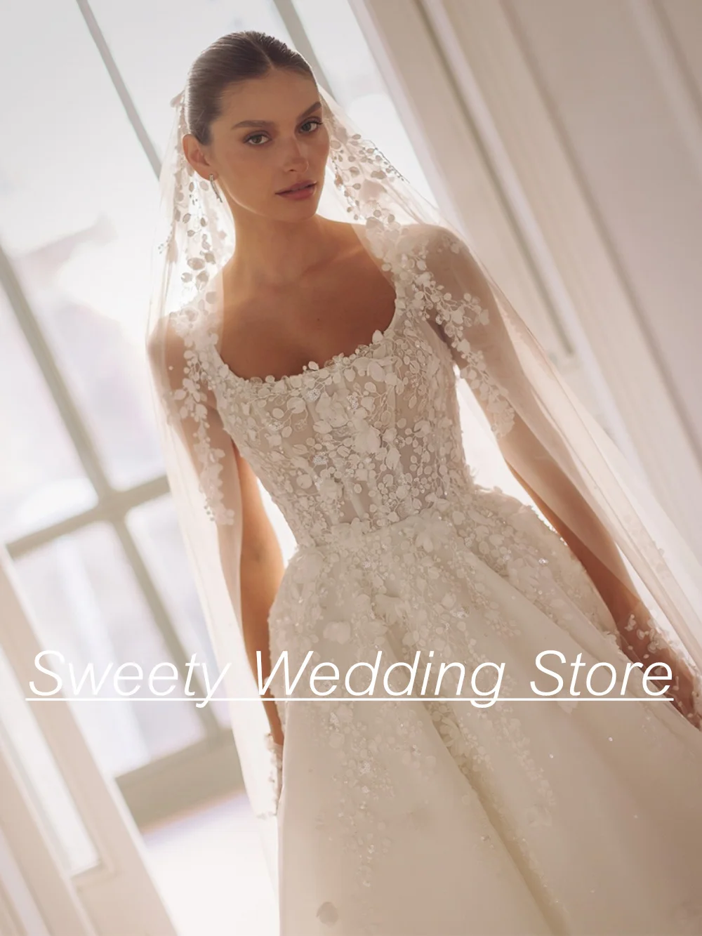Wedding Dress Vestido De Noiva Sexy Sqaure Neck Sleeveless Flower Applique Open Back Sweep Train A Line Bridal Gown Bride