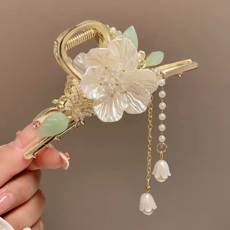 1pc Retro Flower Butterfly Tassel Crab Hair Clip Elegant Exquisite Metal Hair Claw Pearl Shark Clip Women Hair Accessories