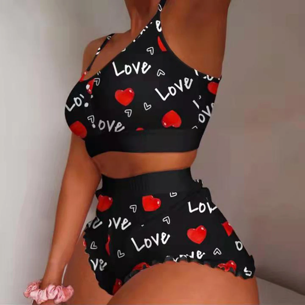 Women's Pajamas Lips Strawberry Print Summer Pajamas Set Fashion Crop Tops Vest Bra +Shorts Lingerie Sleepwear Nightwear