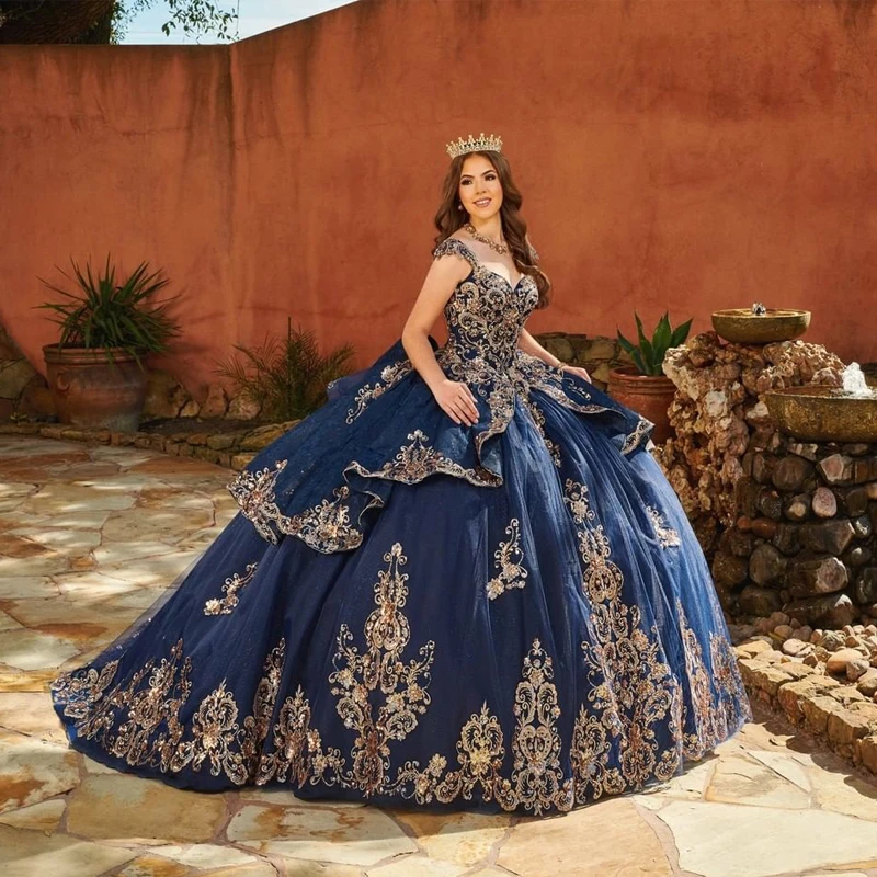 فستان Quinceanera مخصص من EVLAST بأكمام قصيرة مزين بالزهور من الدانتيل الذهبي والكريستال فستان الأميرة الرسمي Vestido De 15 Años TQD021