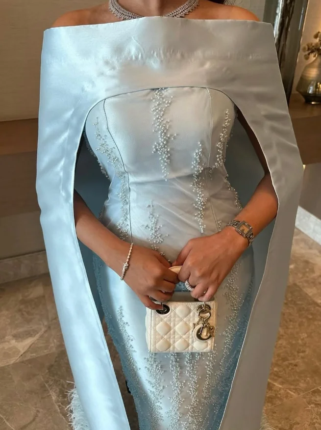 맞춤형 고품질 바닥 길이 끈이 없는 지퍼 스윕 트레인 캡 슬리브 기능 파란색 Gece Elbisesi Düğün ชุดงานพรอม