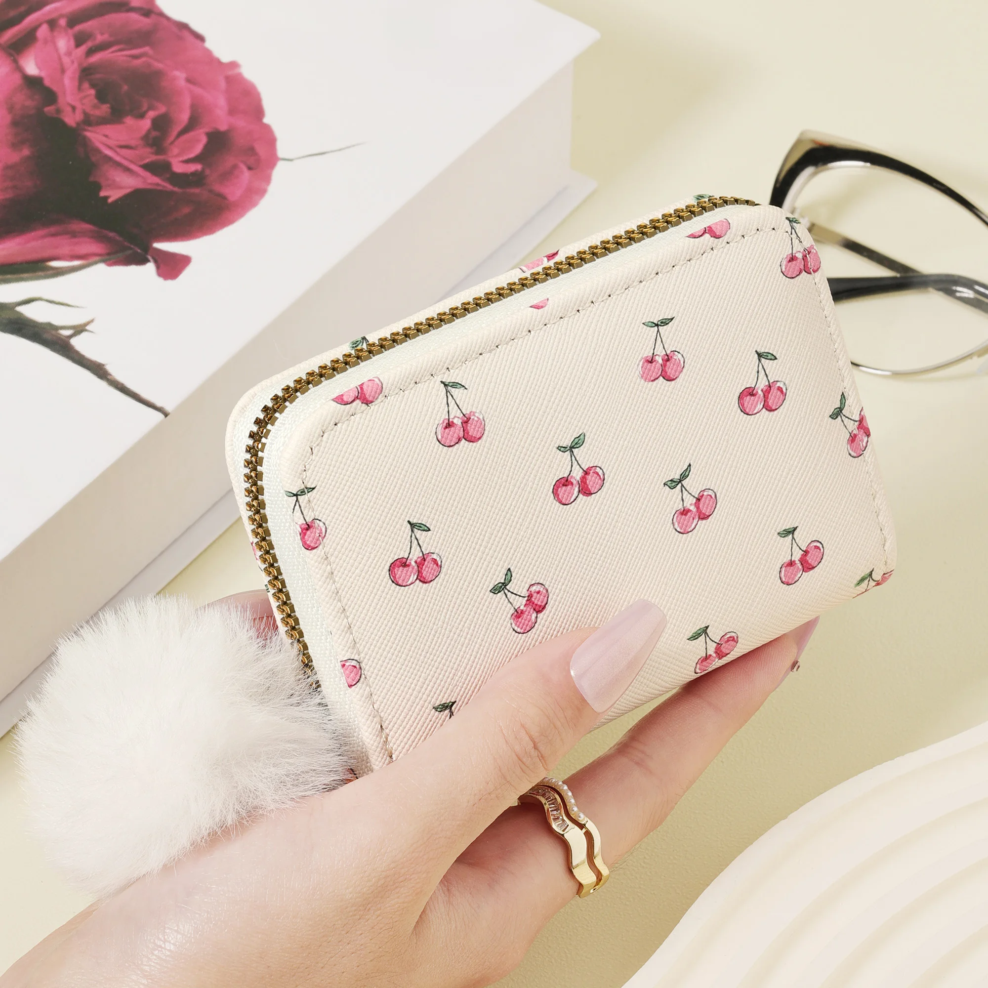 محفظة بطاقات ائتمان نسائية عصرية جديدة، مزينة بوم بوم رقيقة، محفظة للعملات المعدنية بسحاب، غطاء سحاب نسائي #1