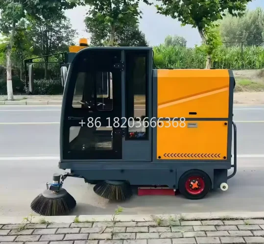 Customized Floor Sweeper Driving Type Road Sweeper Street Sweeper Battrry Outdoor Cleaner