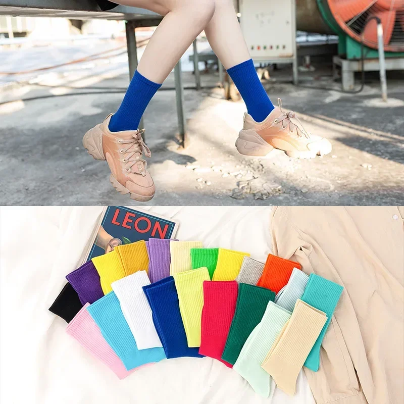 Chaussettes en coton à tube haut pour femmes, chaussettes de marée en dopamine, chaussettes de sport respirantes, monochromatique, style collège, Ins, nouveau