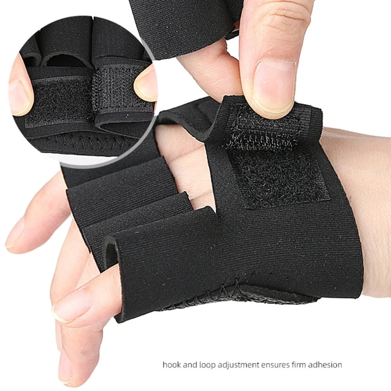 

Palms Protector Half Finger Four Finger Fitness Workout Hand Grip Exercise Glove