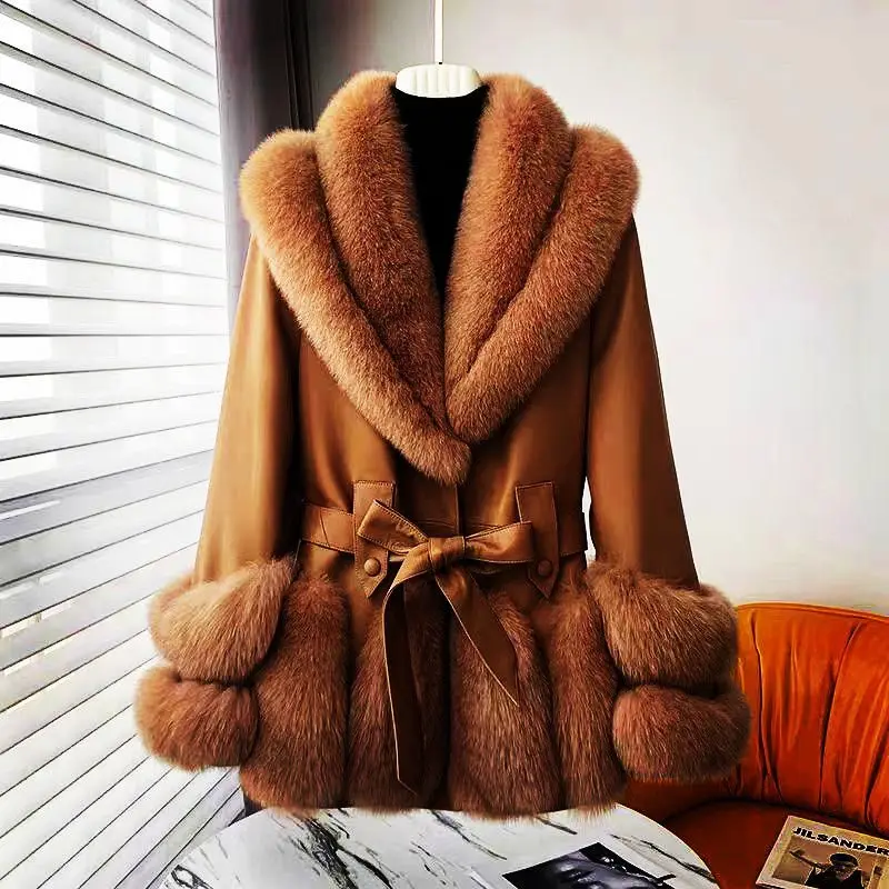 2026 Winter New Fashion Imitation Fox Fur Short Young Coat Fashion Temperament Motorcycle Style Fur Coats Warm Female Parkas