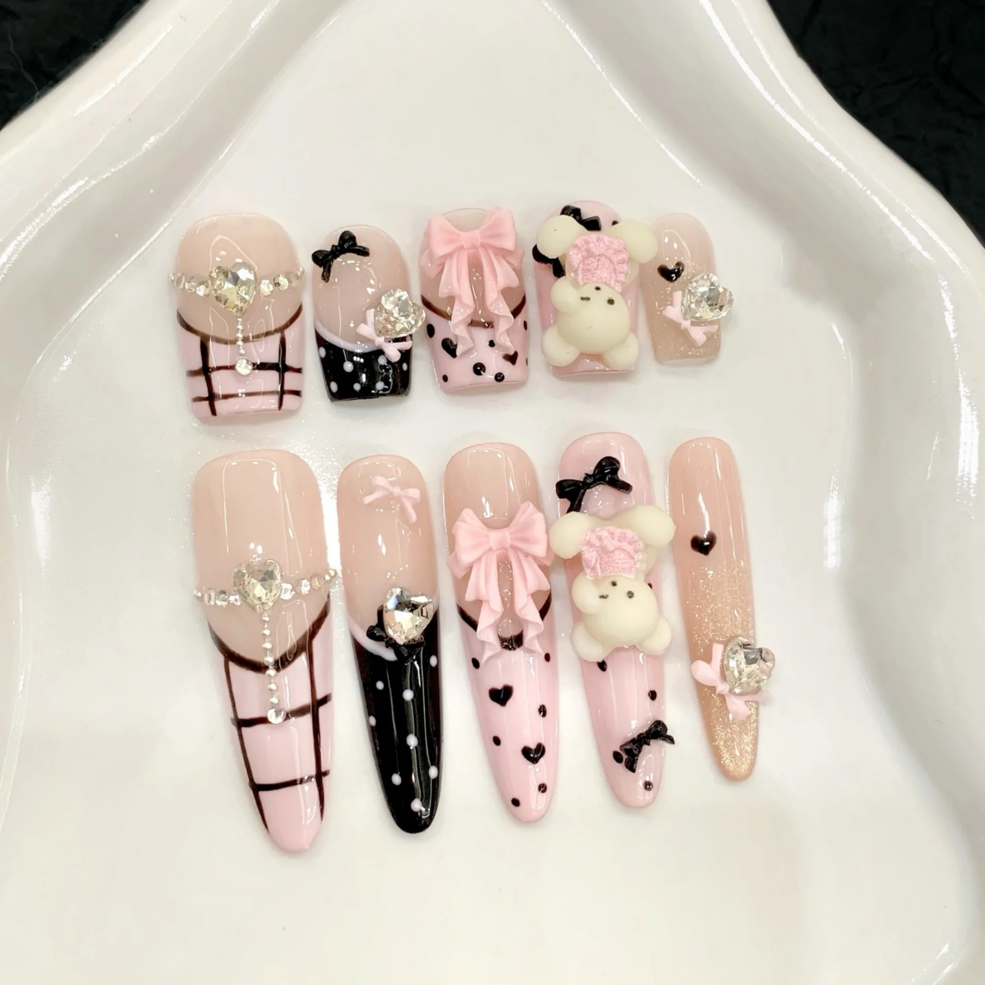 10pcs Cute Bear Handmade Fake Nails Tips Datachable Short Ballet Pink Bow Diamond False Nail Art Finished French Press on Nails