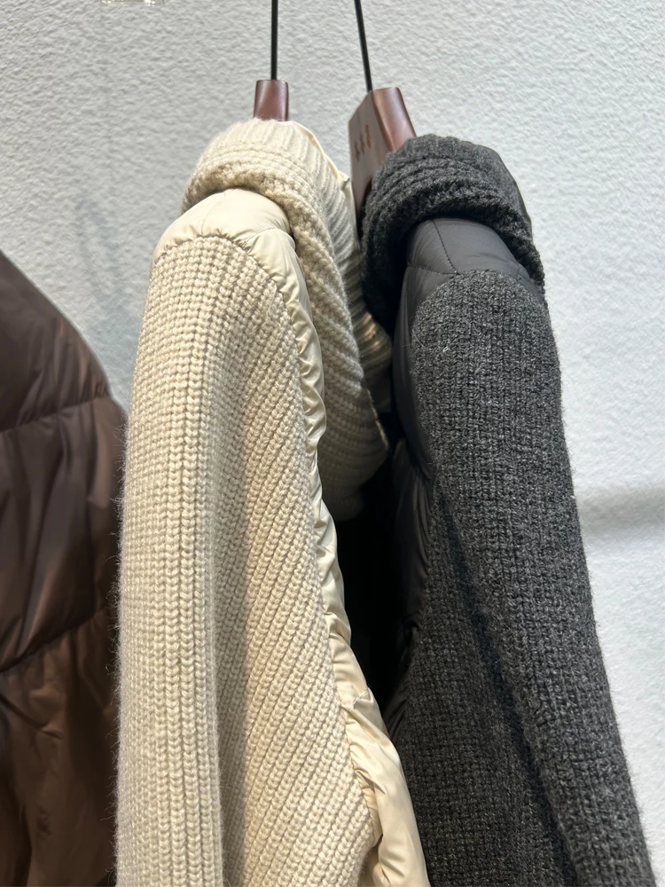 Ceco Corto ro de Punto con Capucha y Diseño de Patchwork para Otoño-Invierno 2025, Chaqueta de Plumas de Ganso Blanco,...
