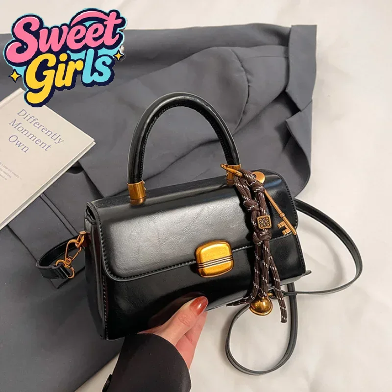 

Vintage Fashion Top-handle Bags For Women Flap Shape Shoulder Crossbody Bag With Pendant Luxury Designer Handbag