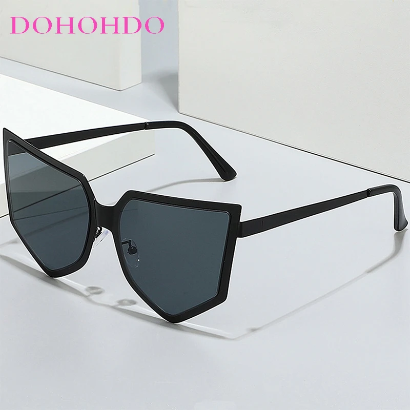 

Women Trendy Polygon Metal Frame Sunglasses Men Luxury Brand Vintage Windproof Shades Punk Outdoor Party Eyewear For Lady UV400