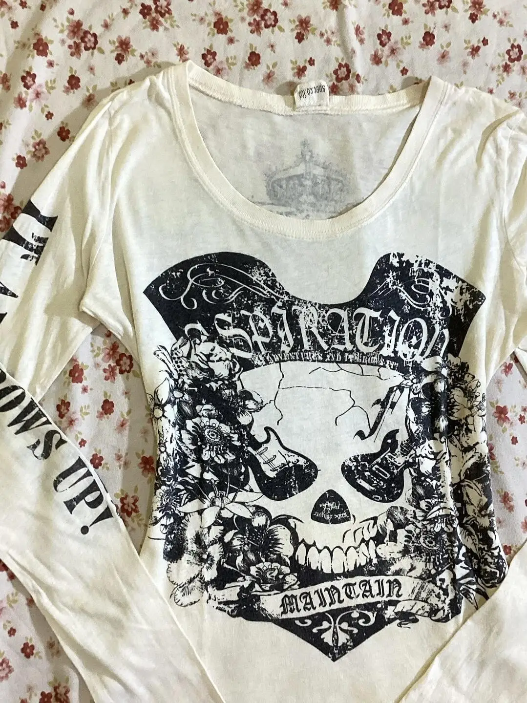 Punk Winter Clothes Women Long sleeves Skulls Hip Hop T shirts Casual Gothic Sexy Femme Tees Shirt Streetwear Slim Cool Girl Top