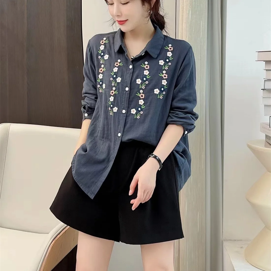 New Summer Cotton Long Sleeve Shirt, Women Lapel Embroidery Tops, Mori Girl Vintage Simplicity Loose Blouses, 2024 Fall T47885QC