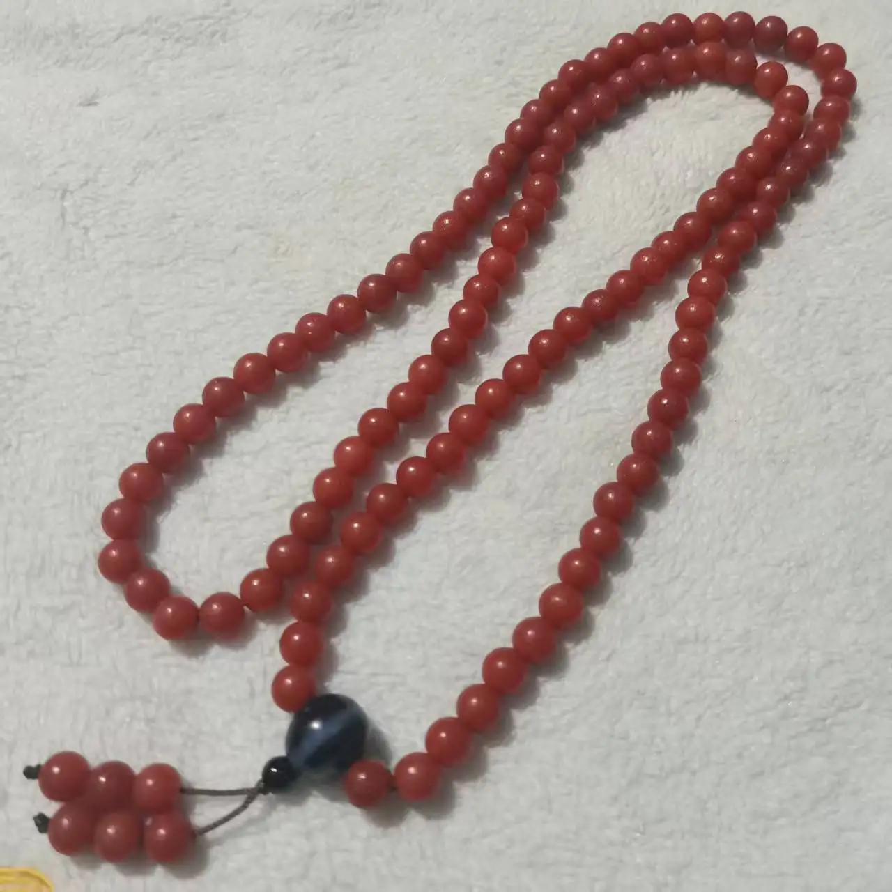 

2025 TOP 108 Бусины Будды 10 мм Оригинальный СТАРЫЙ Камень Агат Бутик Подвеска Качественные четки для мужчин и женщин Бесплатная доставка