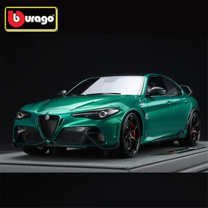 1:43 Alfa Romeo Giulia GTAm Alloy Sports Car Model Metal Miniature Scale Vehicle Car Model High Simulation Toy Gift