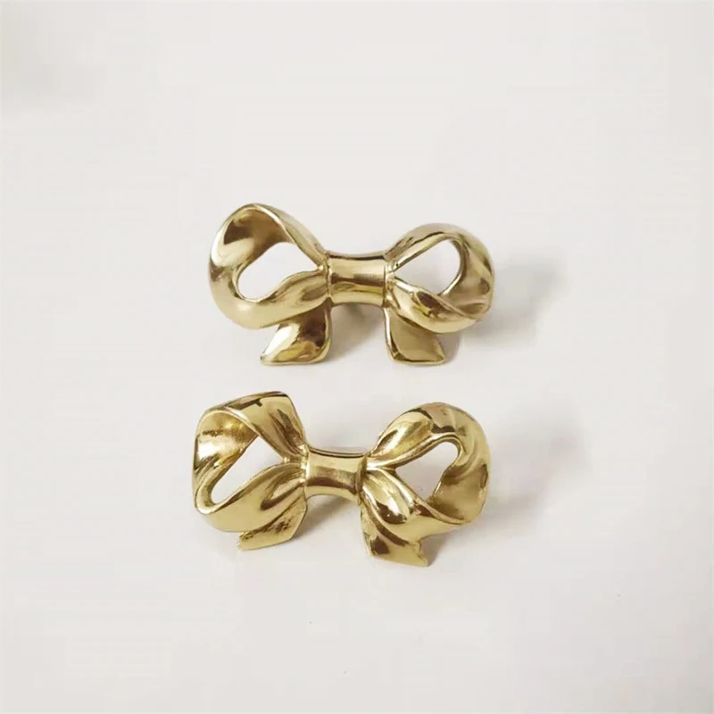 New Bow Tie Shaped Brass Handle Cabinet Wardrobe Door Pulls Drawer Knobs Gold Color Dresser Handle Furniture Handles Home Decor