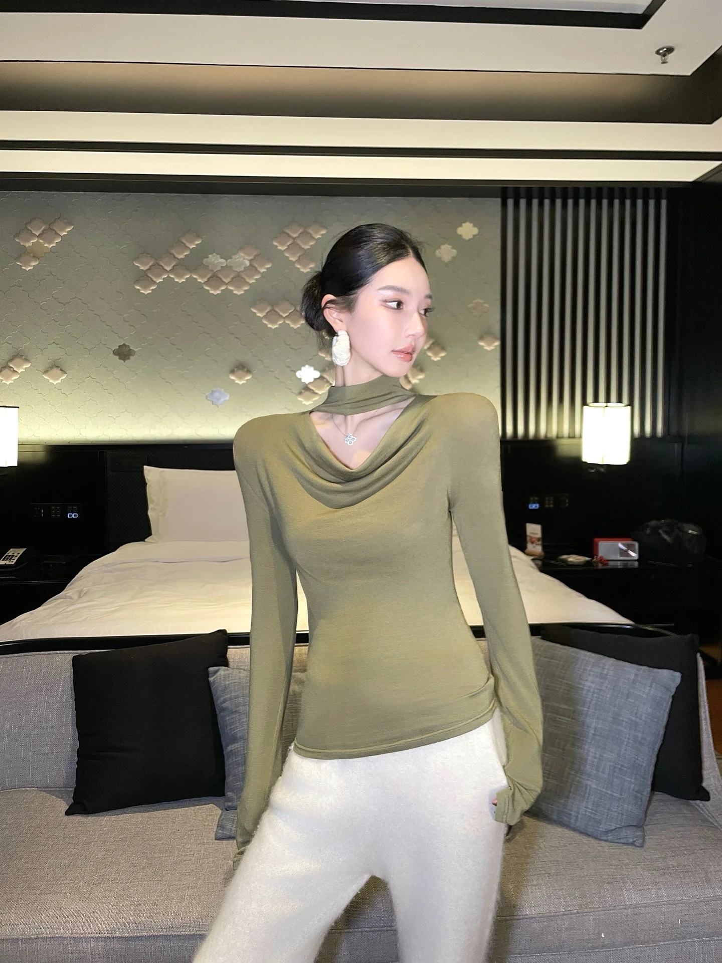 

Rose Date ALIN Women's Long Sve Wool Blend Base irt Ruffle Collar Hang Ne Lenzing Lyocell Fiber Mid-Length T-irt