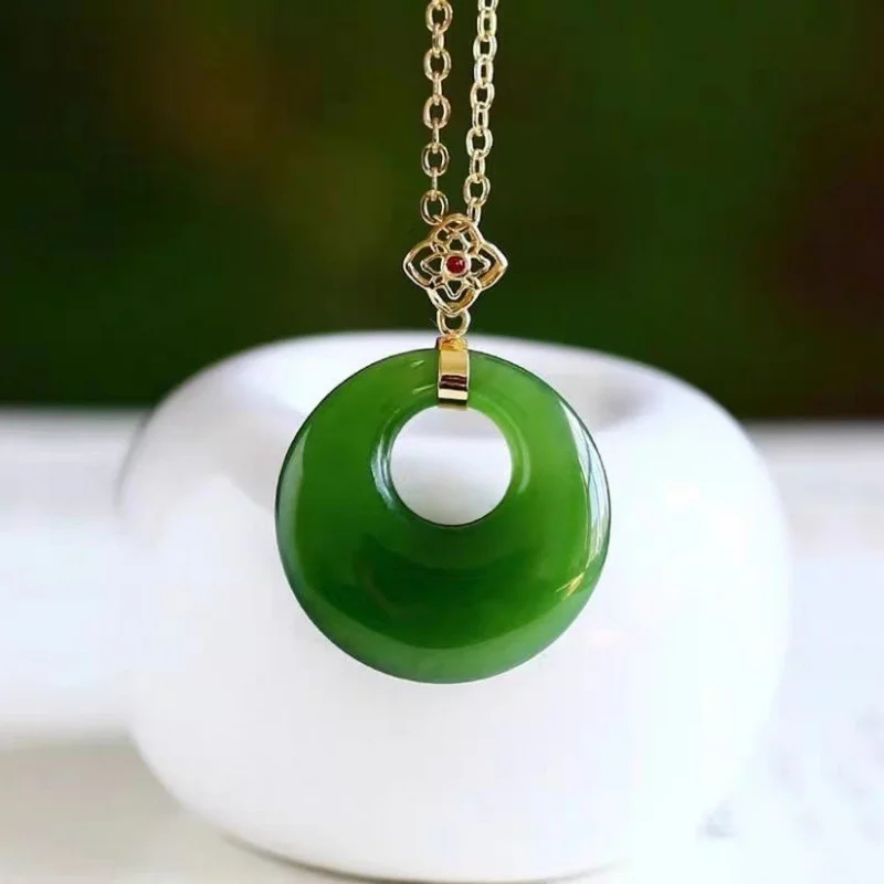 

Russian Hetian Jade 20mm Princess Pendant, Bright Green Women's Peace Clasp Necklace, Collarbone Chain