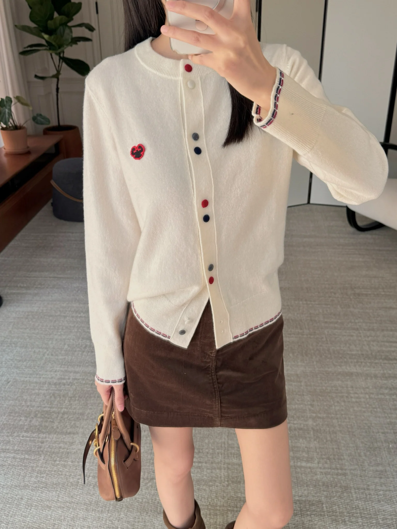 

Ele классический шерстяной вязаный круглый открытый кардиган Camere с вышивкой и пуговицами, женский свитер