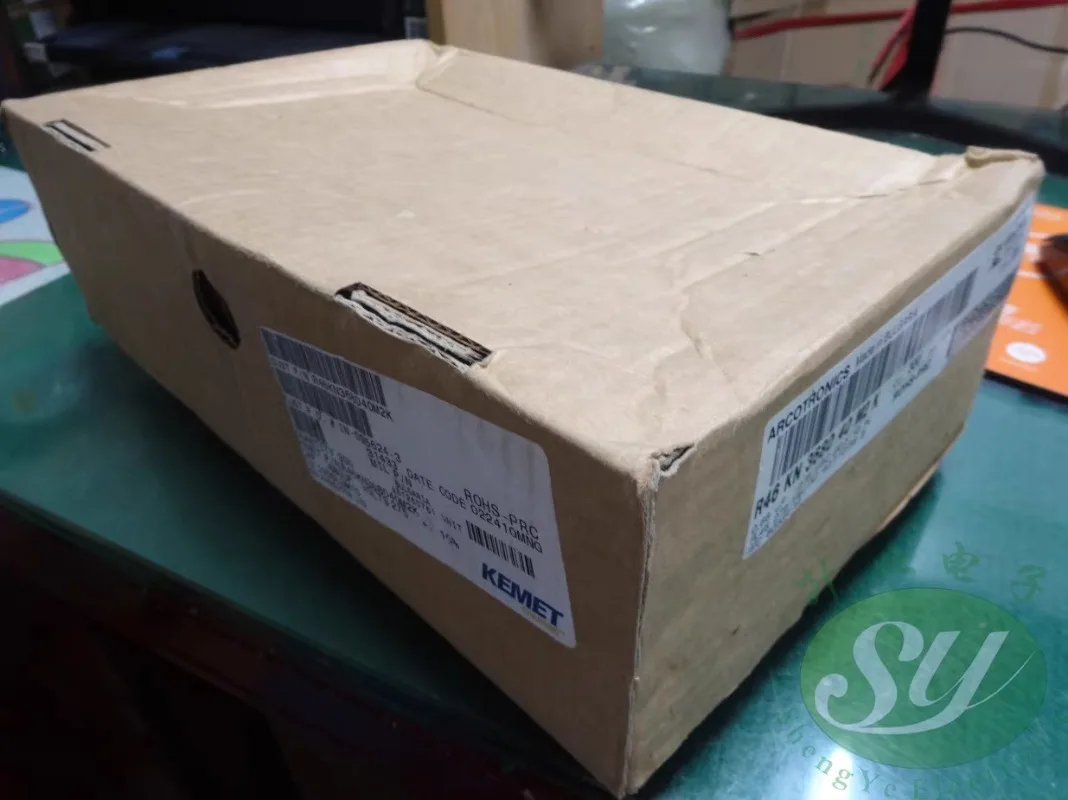 10PCS AV R46 0.68uf/275VAC 680nf u68 684 New film capacitor 22MM R46KN368040M2K