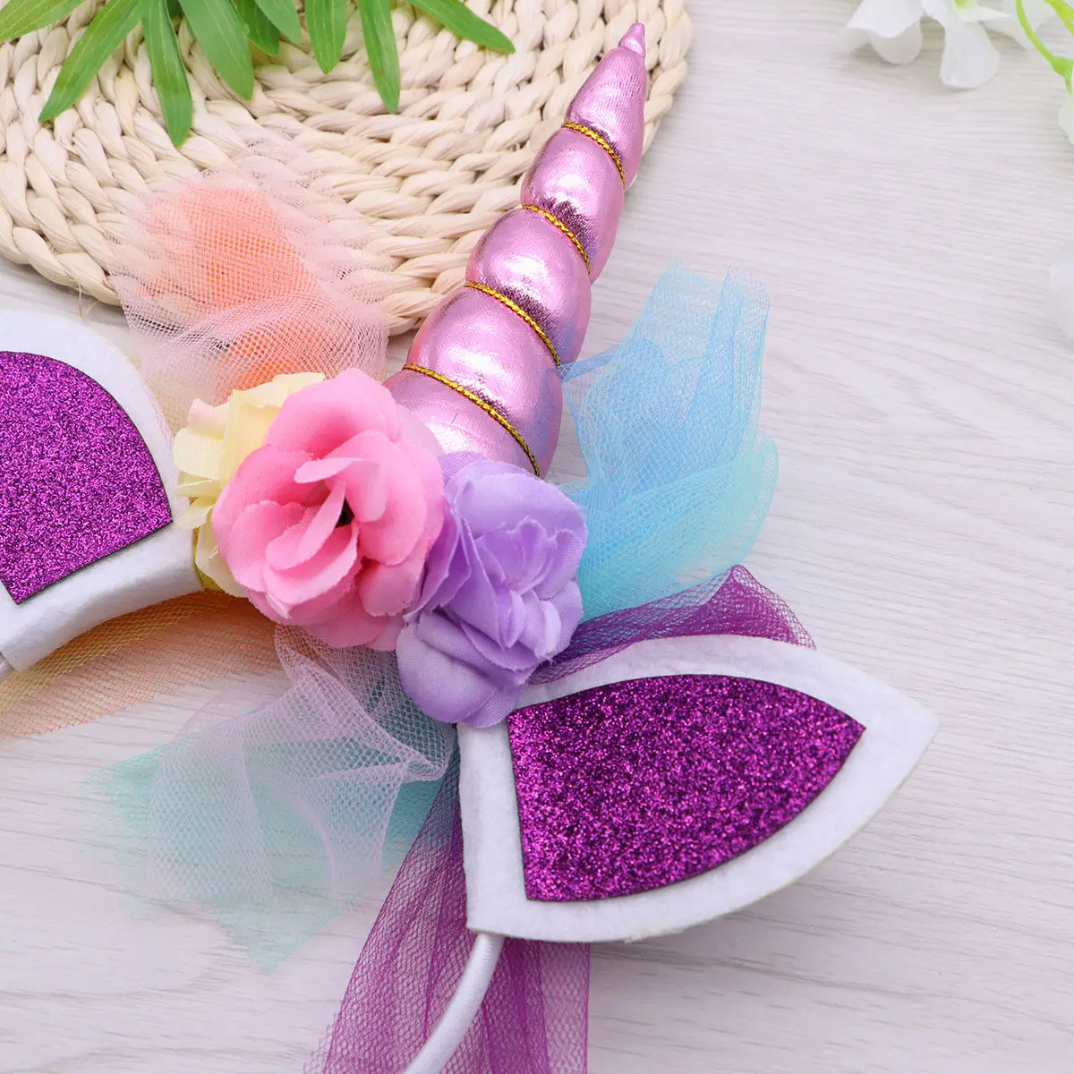 

Детская повязка на голову с рогами единорога, украшенная розами из гренадина, легкая, очаровательная, для вечеринок, дней рождения, костюмов, рождественских косплеев