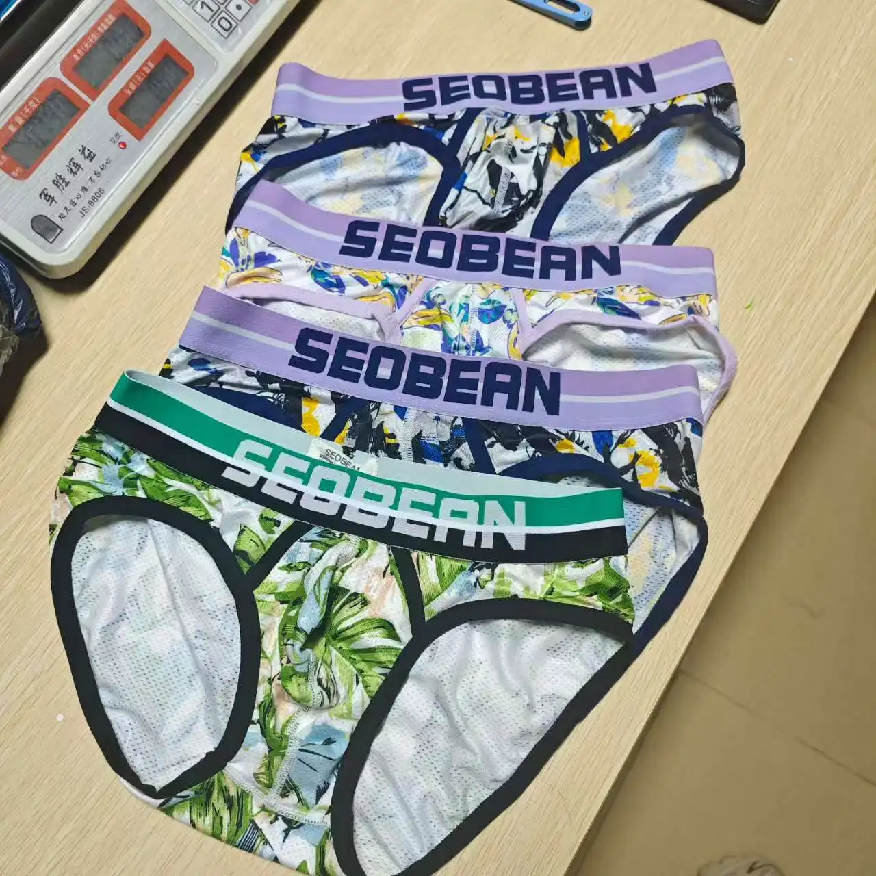 personalized fashion printing model source manufacturer men's briefs cross-border quick-drying men's briefs 250106220903