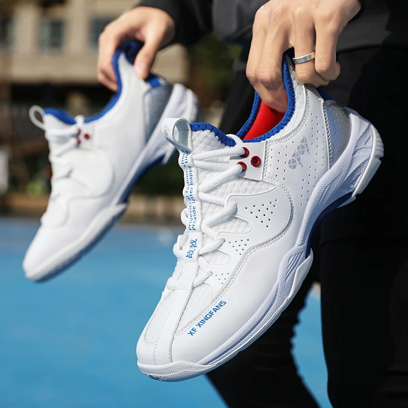 2025 Summer Lightweight Basketball Shoes Braided Breathable Upper Rubber Sole Couple Style Breathable Comfort