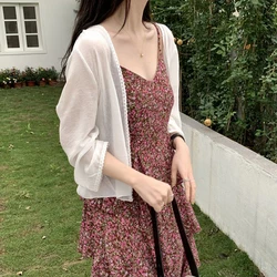 Weiße kurze Strickjacke Frauen Frühling Sommer kurze Mesh Open Stitch Cardigans Frau leichte atmungsaktive Strand Crop Top