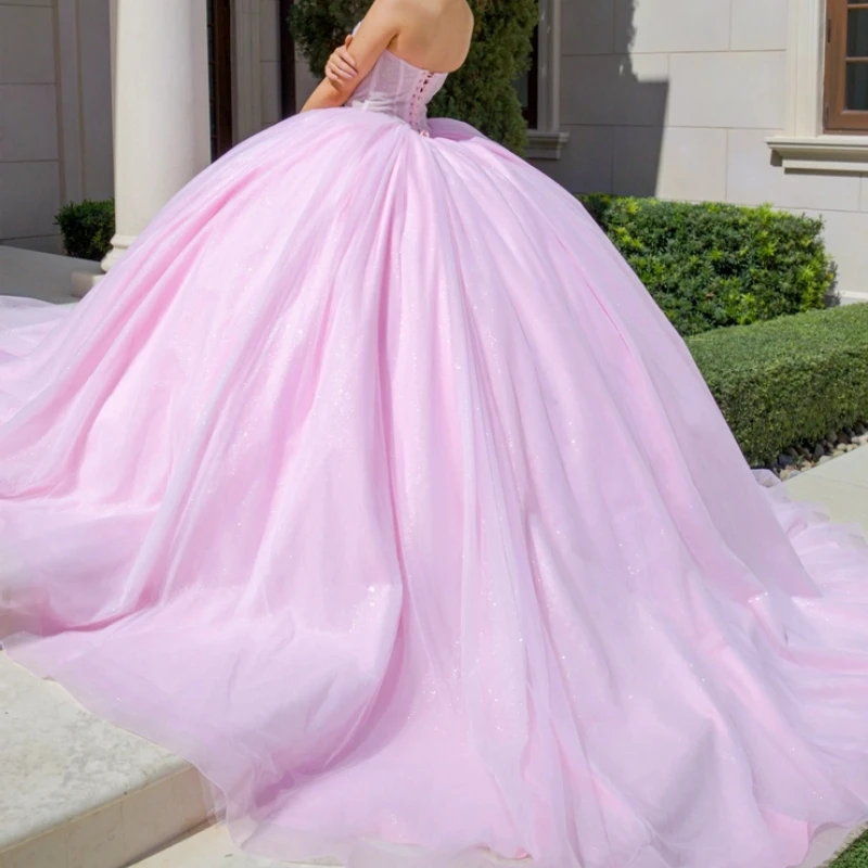 فساتين Quinceanera باللون الوردي اللامع قبالة الكتف مطرز بالكريستال تول حفلة عيد ميلاد حلوة 16 فستان Vestidos 15 De Anos